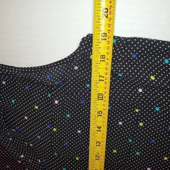 Talbots Black Button Down Sleeveless Blouse w/ tiny polka dots Sz LP - Picture 7 of 7
